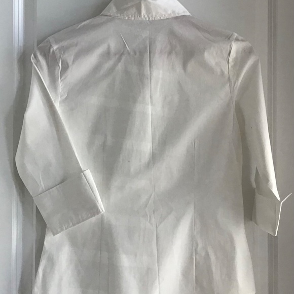 Suzyshier White 3/4 length sleeve white blouse size M - Picture 7 of 7
